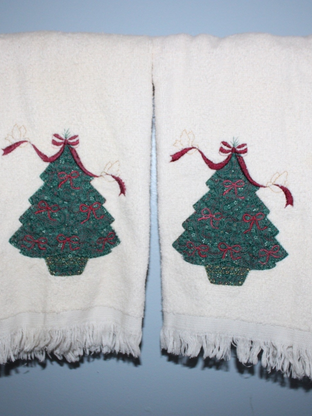 Cannon Festive Cream Hand Towels with Green Embroidered Christmas Trees